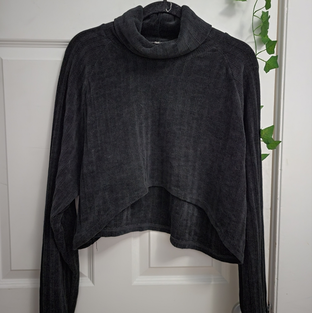 Motel Rocks Cropped Turtleneck Sweater